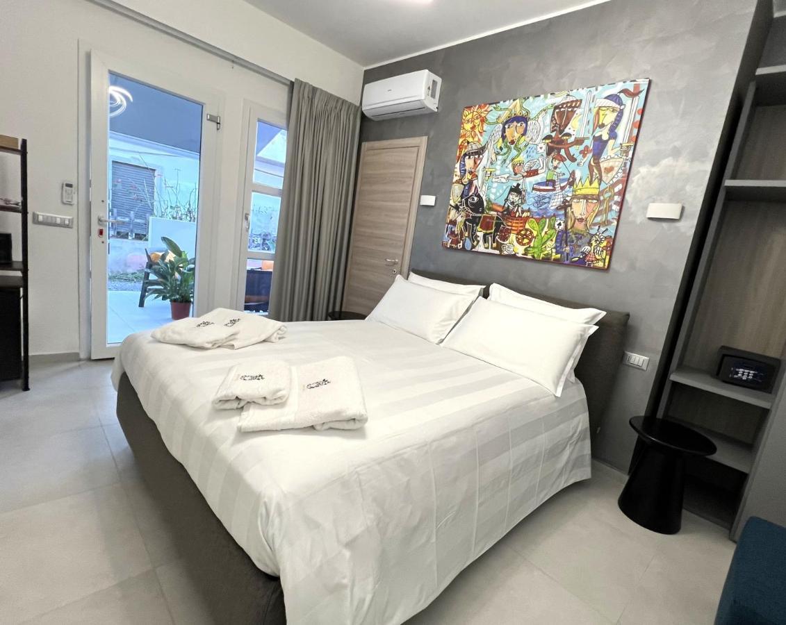 Sikelia Superior Rooms Милаццо Экстерьер фото