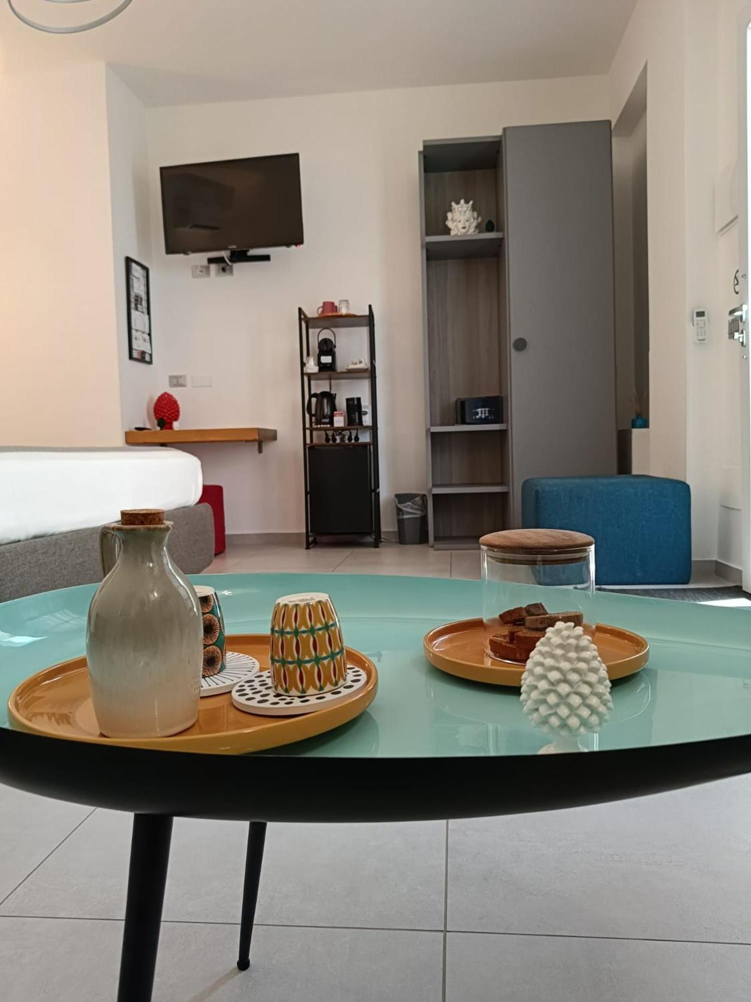 Sikelia Superior Rooms Милаццо Экстерьер фото