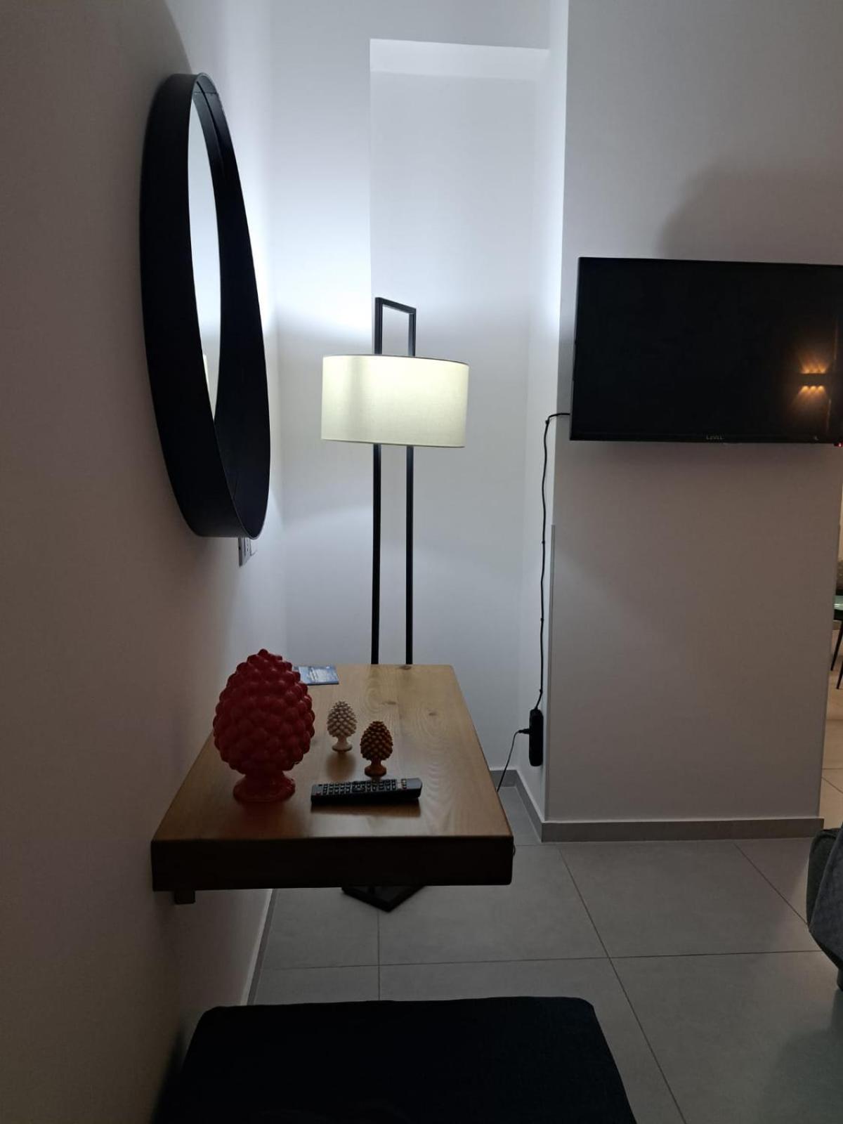 Sikelia Superior Rooms Милаццо Экстерьер фото