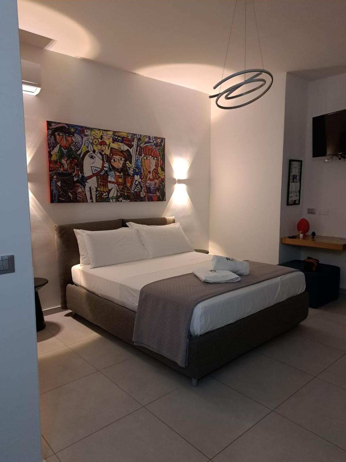 Sikelia Superior Rooms Милаццо Экстерьер фото