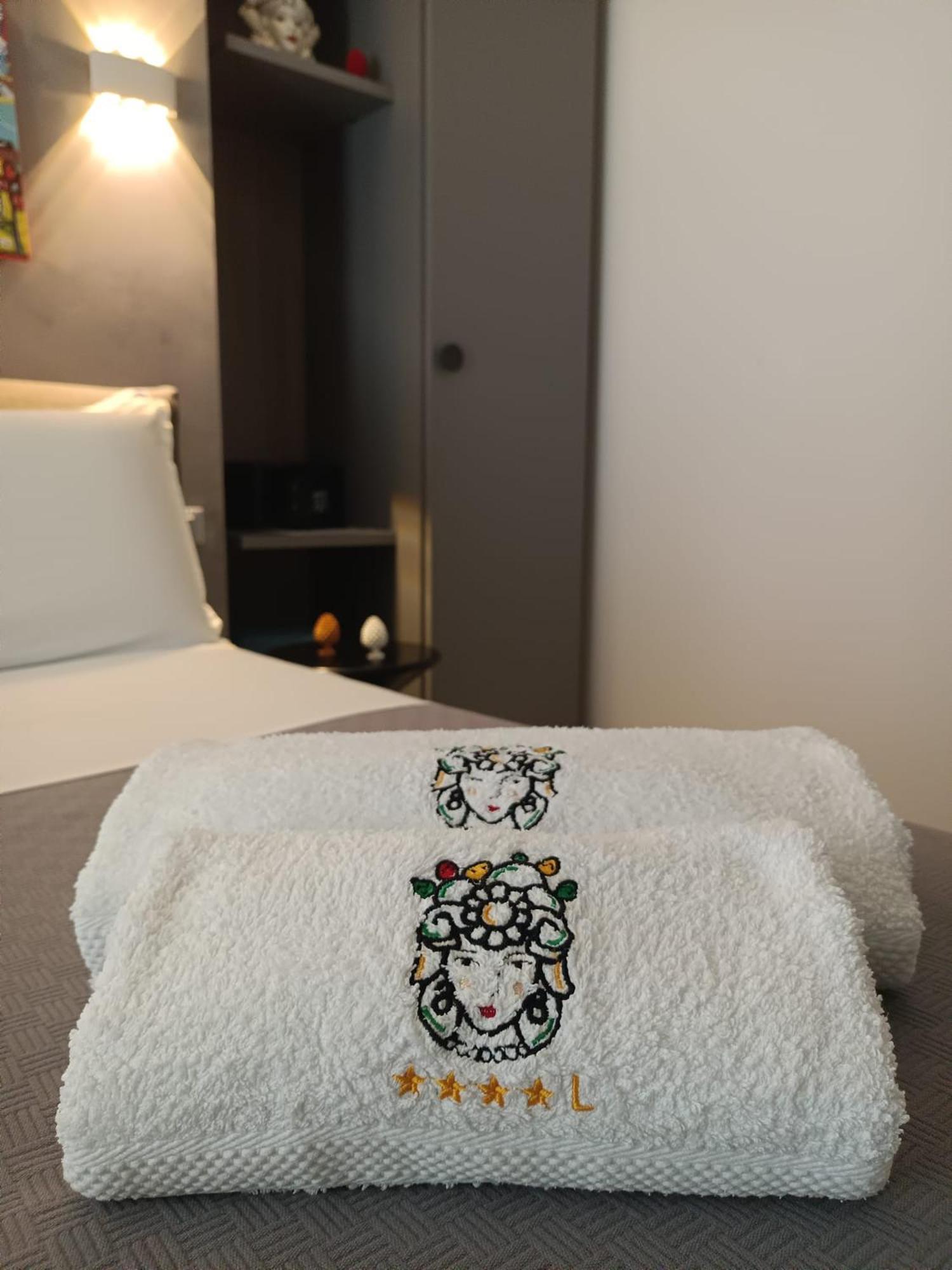 Sikelia Superior Rooms Милаццо Экстерьер фото